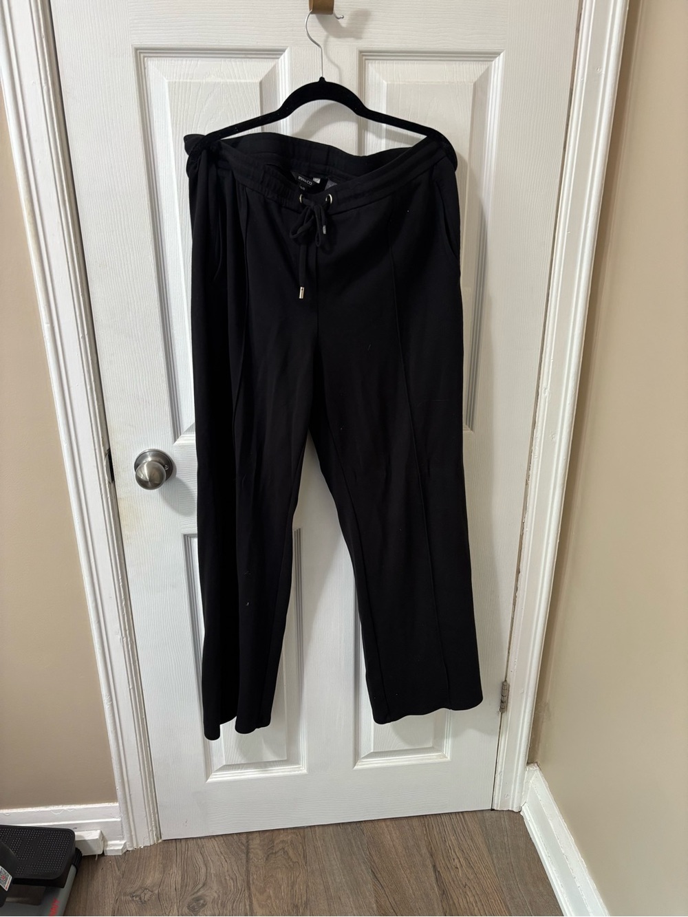 RW&CO. Black Women's Drawstring Trousers